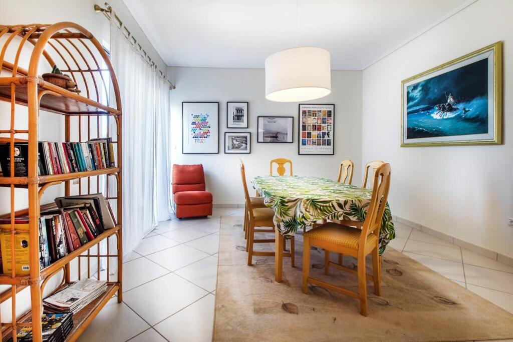 Spacious Apartment In Glyfada Close To The Sea Афины Экстерьер фото
