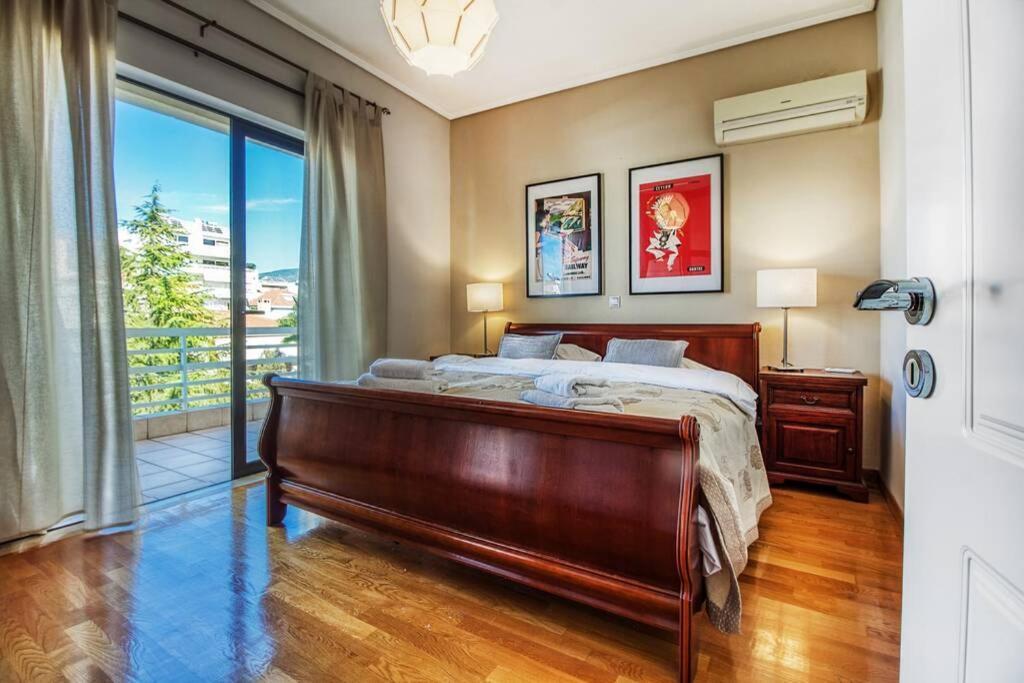 Spacious Apartment In Glyfada Close To The Sea Афины Экстерьер фото